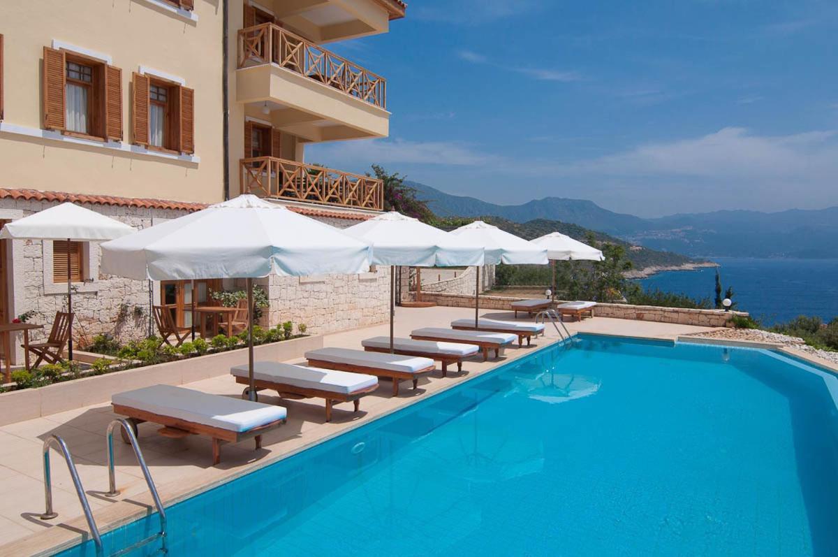 Lycia Hotel Каш Екстериор снимка